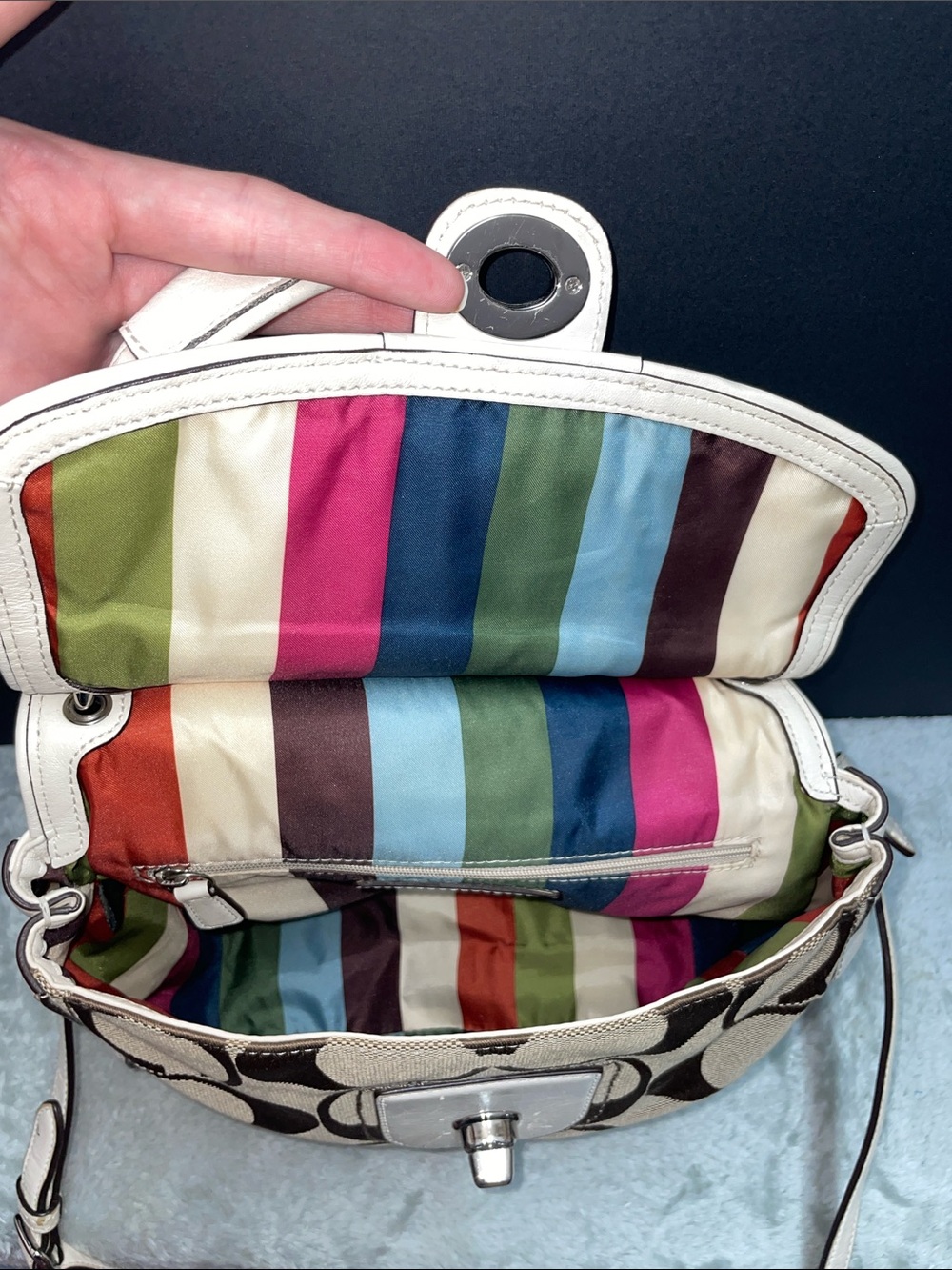 Coach ‘Willis’ 70th Anniversary Crossbody - Picture 11 of 16
